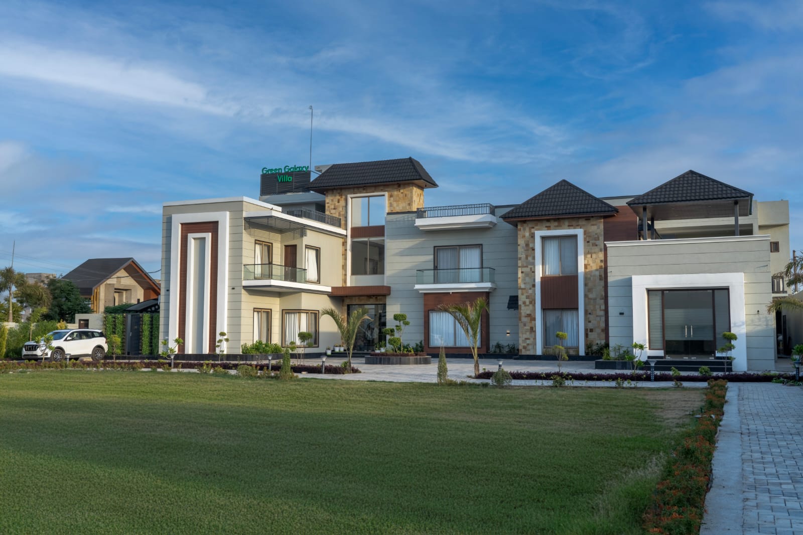 Green Galaxy Villa